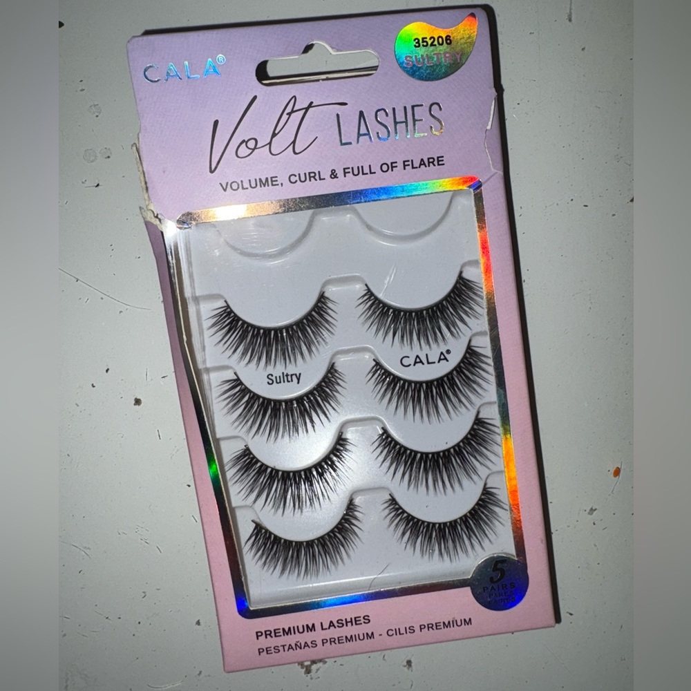 CALA Volt Lashes Set